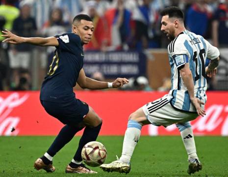 Kylian Mbappé y Lionel Messi sostuvieron una batalla épica en la final del Mundial de Qatar.