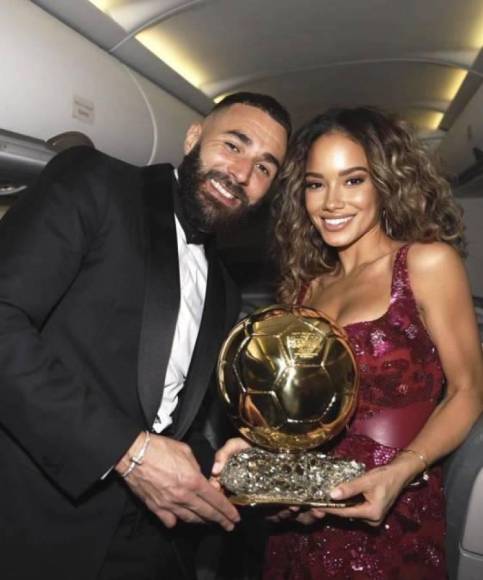 Benzema se ausenta de su equipo y aparece con linda chica