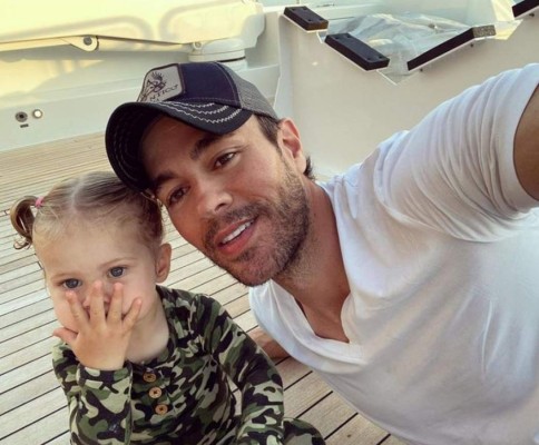 ¡Cómo han crecido Lucy y Nicholas! Los mellizos de Enrique Iglesias y Anna Kournikova cumplen 4 años