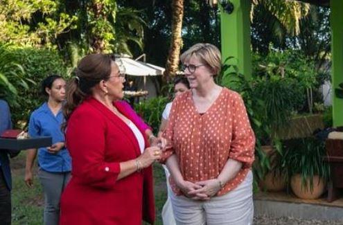 Así estuvo la reunión entre Xiomara Castro y Laura Dogu ¿De qué hablaron?