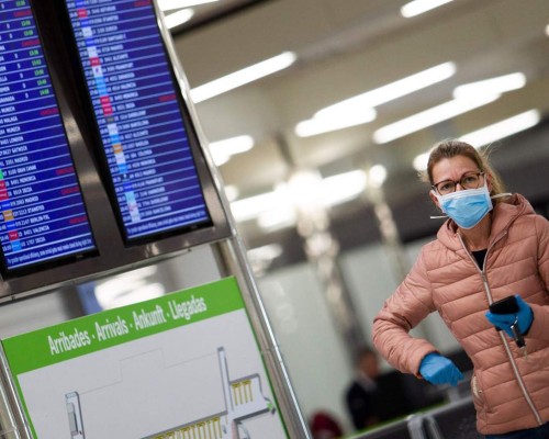 Alarma y calles vacías, las imágenes de la cuarentena en España