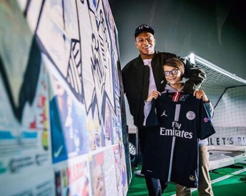 Kylian Mbappé, delantero del PSG que cumple 20 años empapados de éxito en el fútbol