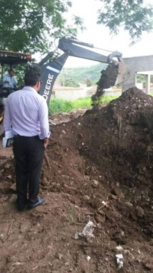 Desentierran medicinas vencidas en la región oriental de Honduras