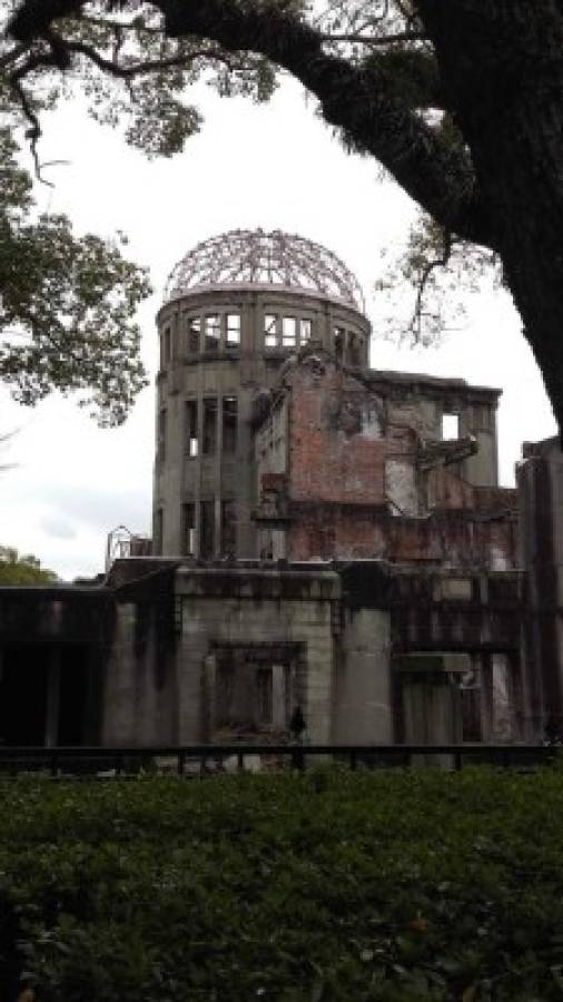 Hiroshima arde por la paz