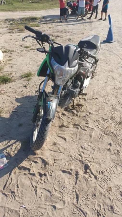 La supuesta motocicleta en la que se conducía el guardia.