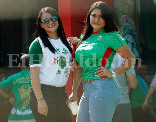 Sensuales chicas subieron la temperatura en jornada 8 de la Liga Nacional de Honduras