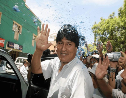 FOTOS: El tenso proceso que llevó a Evo Morales a renunciar al poder