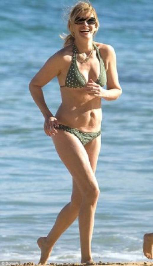 Julia Roberts y Halle Berry en guerra de bikinis