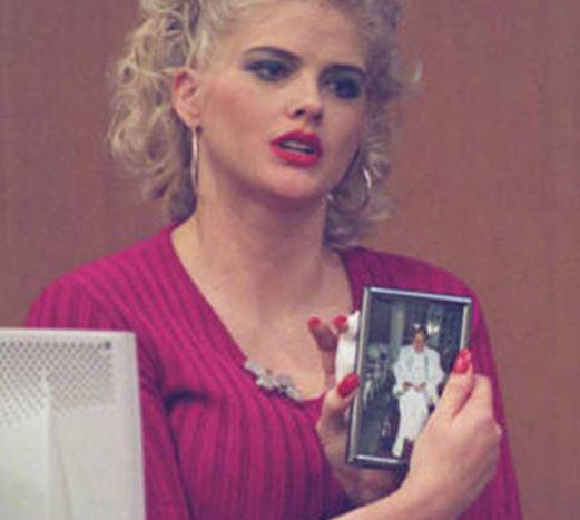 Adicciones, la muerte de su hijo y la pelea por una herencia: las tragedias que marcaron a Anna Nicole Smith