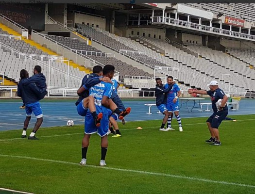 Así fue la llegada de la Selección de Honduras a España, previo al duelo ante Emiratos Árabes Unidos