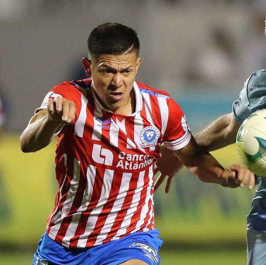 ¡Dos bajas! El 11 titular del Olimpia para juego ante Águila de El Salvador