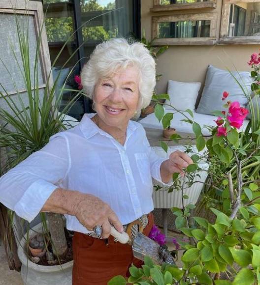 Es influencer, fitness e impacta a todos con su tonificado cuerpo a los 75 años (Fotos)