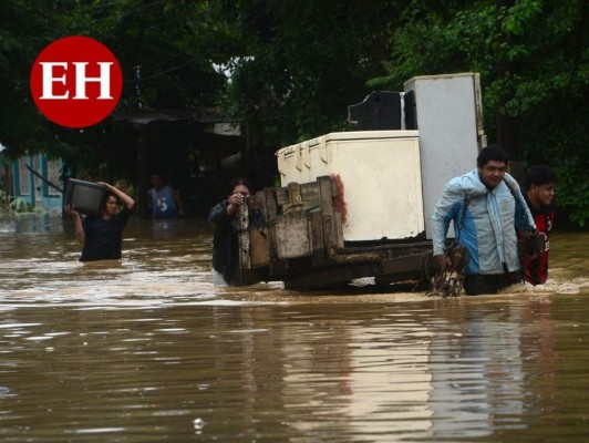 Luto y destrucción: 15 impactantes imágenes del paso de Eta por Honduras