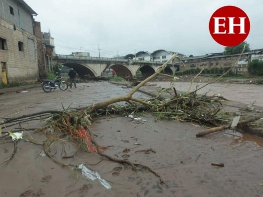 En imágenes: Honduras brutalmente golpeada por Eta con muerte y devastación