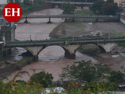 En imágenes: Honduras brutalmente golpeada por Eta con muerte y devastación