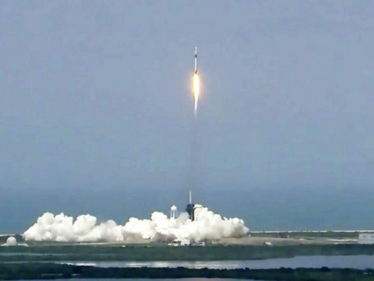 FOTOS: Así fue el lanzamiento histórico del cohete SpaceX