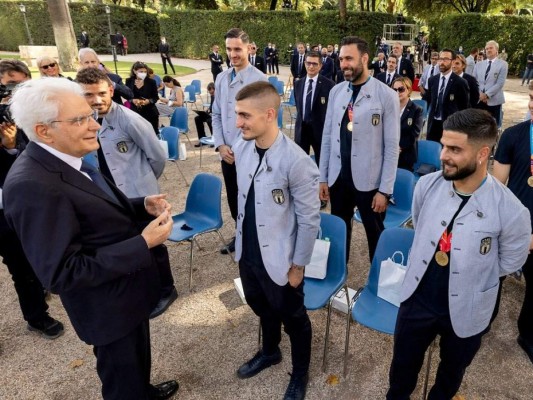 Celebración por campeonato de Italia en la Euro desata la locura en las calles de Roma