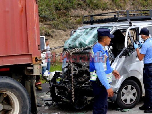 Las imágenes más impactantes del trágico accidente en carretera al norte