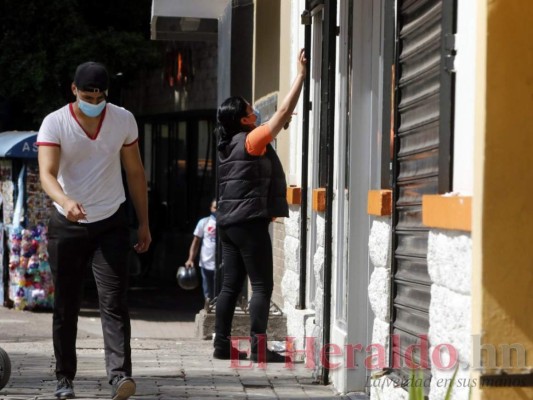 A seis meses de la pandemia, comercio en la capital resurge un paso a la vez