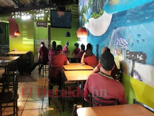 Sueldos miserables y condiciones infrahumanas: Así fue la intervención a restaurantes de la capital