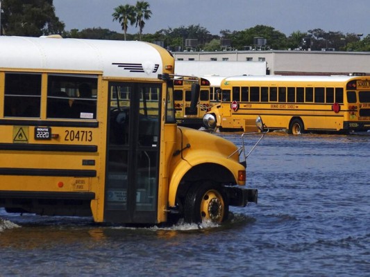 FOTOS: Florida bajo el agua tras inundaciones provocadas por Eta