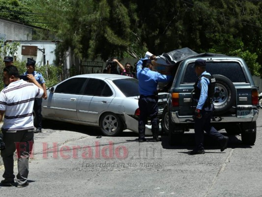 FOTOS: Escena donde asesinaron al exalcalde capitalino Roberto 'Pelón' Acosta