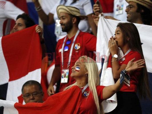 Bellas panameñas llegaron al Saransk Arena para el duelo entre Panamá y Túnez