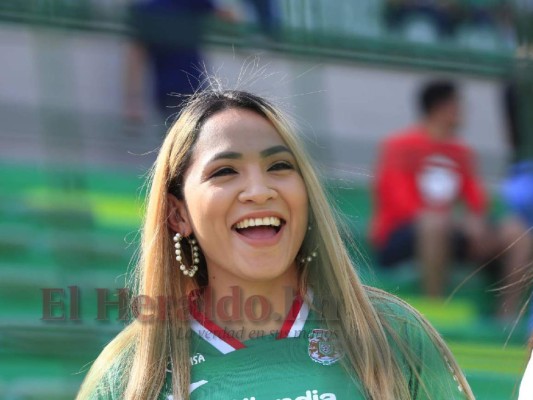 FOTOS: Ellas son las hermosas catrachas presentes en el Yankel en la jornada 13