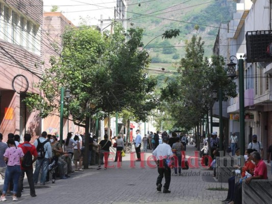 FOTOS: La capital avanza en la fase 1 de la reapertura de la economía