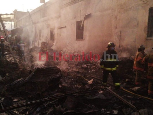 Las primeras imágenes del voraz incendio en mercados de Comayagüela