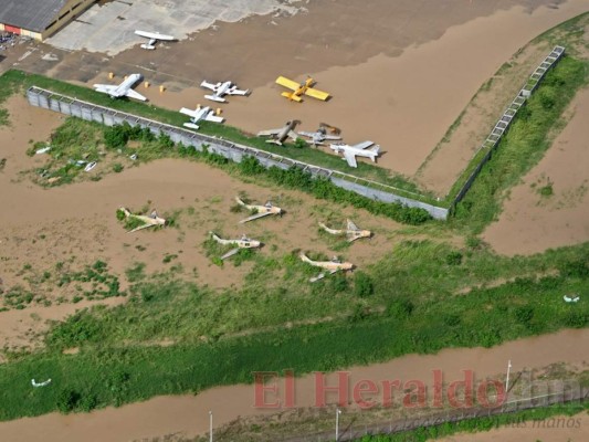 Las catastróficas imágenes del Valle de Sula convertido en una inmensa laguna