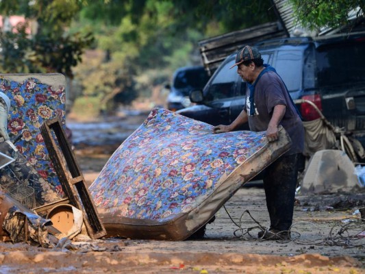 Centroamérica sumergida en crisis humanitaria tras destrozos causados por Eta