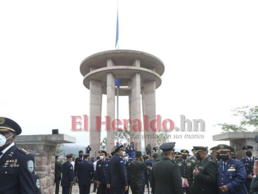 Discursos, color y homenajes a Honduras: así comenzaron fiestas de Independencia