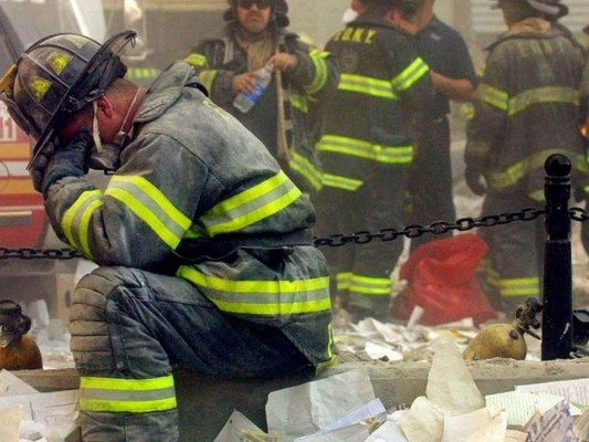 Ataque a Torres Gemelas: Los destrozos que quedaron en alrededores de la zona cero