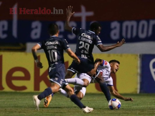 Las mejores imágenes que dejó el clásico entre Olimpia y Motagua