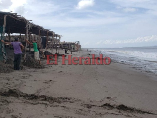 FOTOS: Los daños provocados por fuerte oleaje en la playa de Cedeño