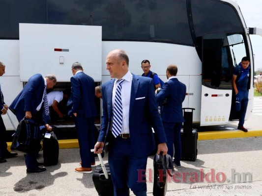 Selección de Honduras partió a Miami para jugar la Copa Oro