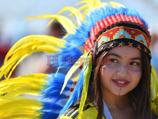 Hermosas colombianas presenciaron el pase a octavos de su equipo ante Senegal