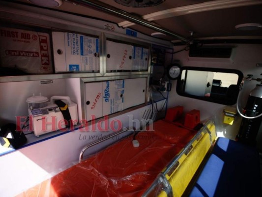 Así lucen las nuevas ambulancias para el traslado de pacientes con covid-19