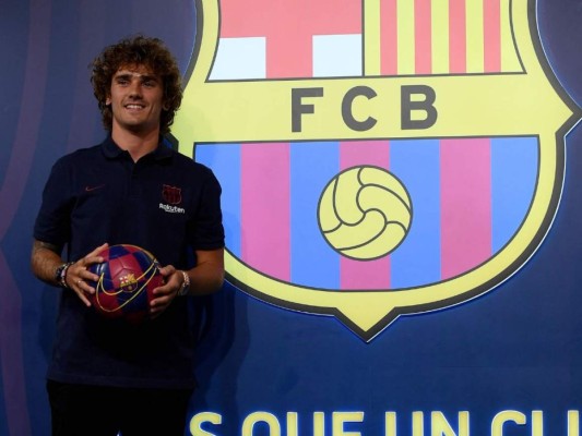 FOTOS: Así fue la presentación de Antoine Griezmann con el Barcelona