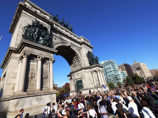 Nueva York salió a las calles a despedir a Donald Trump (FOTOS)