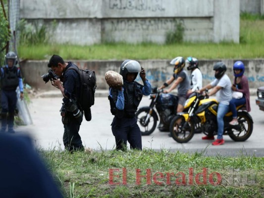 FOTOS: Segundo día de paro nacional deja enfrentamientos entre manifestantes y policías