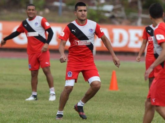 Los extranjeros que pasaron sin pena ni gloria por el Olimpia (Fotos)