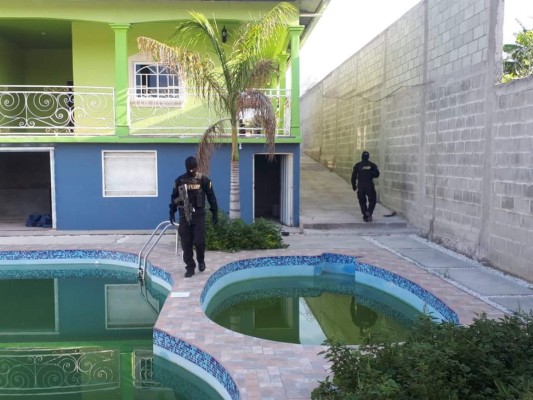 La lujosa vivienda del 'Cholo Houston' y su pareja en Jesús de Otoro