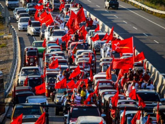 Xiomara Castro de Zelaya realiza caravana en Cortés (Fotos)