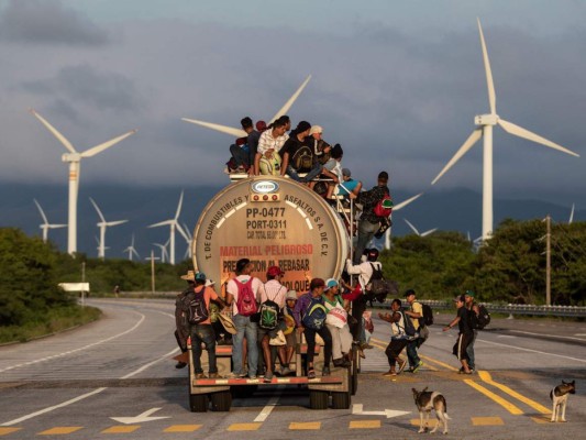 Las imágenes que no podemos olvidar de la caravana de migrantes hondureños en 2018