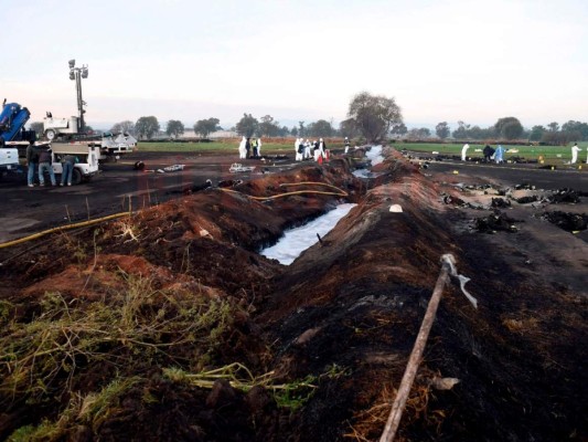 Fuertes imágenes dejó la explosión de conducto de gas en México; 67 muertos y 75 heridos