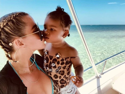 FOTOS: Khloé Kardashian luce silueta de infarto en Las Bahamas