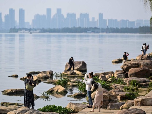 Así ha vuelto a la vida Wuhan, ciudad de China epicentro del coronavirus