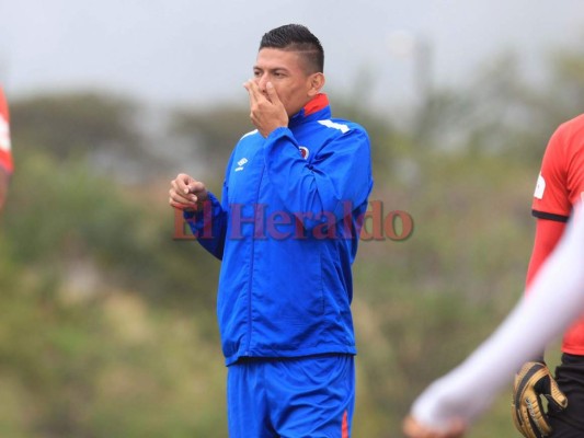 Tensión y regaños en entrenamiento de Olimpia este martes